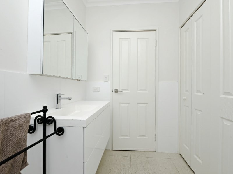 4/104 Roberts Road, Rivervale WA 6103