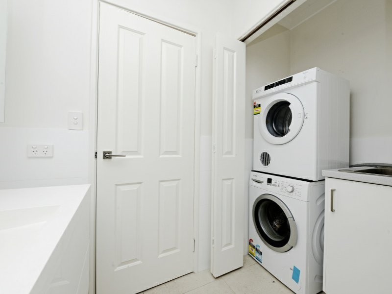 4/104 Roberts Road, Rivervale WA 6103