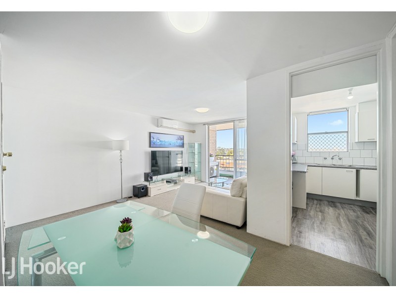 99/16 Leeder Street, Glendalough WA 6016