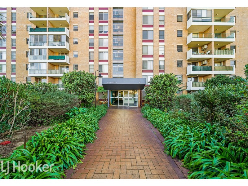 99/16 Leeder Street, Glendalough WA 6016