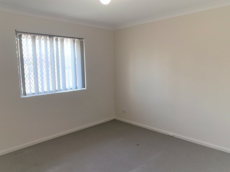 34B Hooley Street, Midvale WA 6056