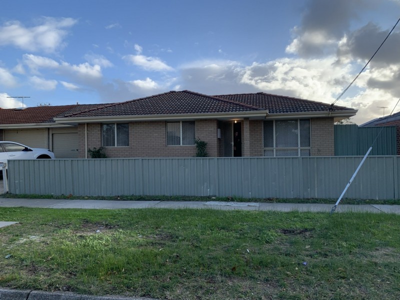 34B Hooley Street, Midvale WA 6056