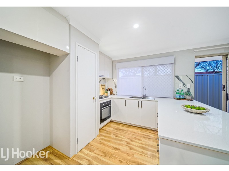 8 Harriet Place, Cloverdale WA 6105