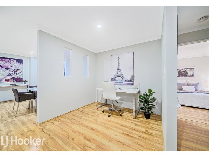 8 Harriet Place, Cloverdale WA 6105