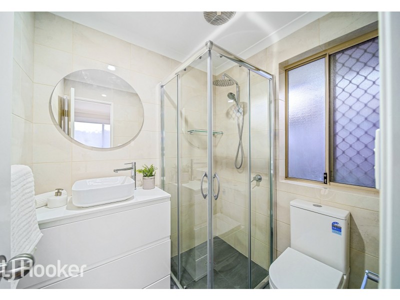 8 Harriet Place, Cloverdale WA 6105