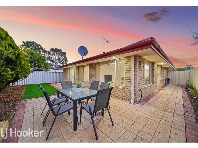 8 Harriet Place, Cloverdale WA 6105