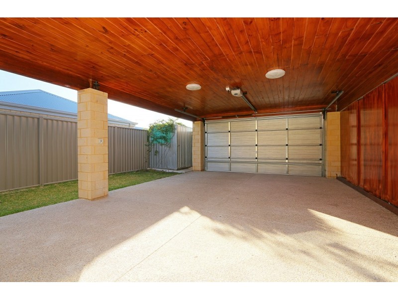 46 Jubilee Avenue, Success WA 6164