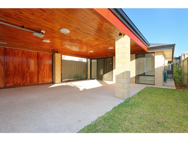 46 Jubilee Avenue, Success WA 6164