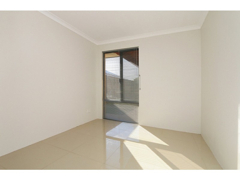 46 Jubilee Avenue, Success WA 6164