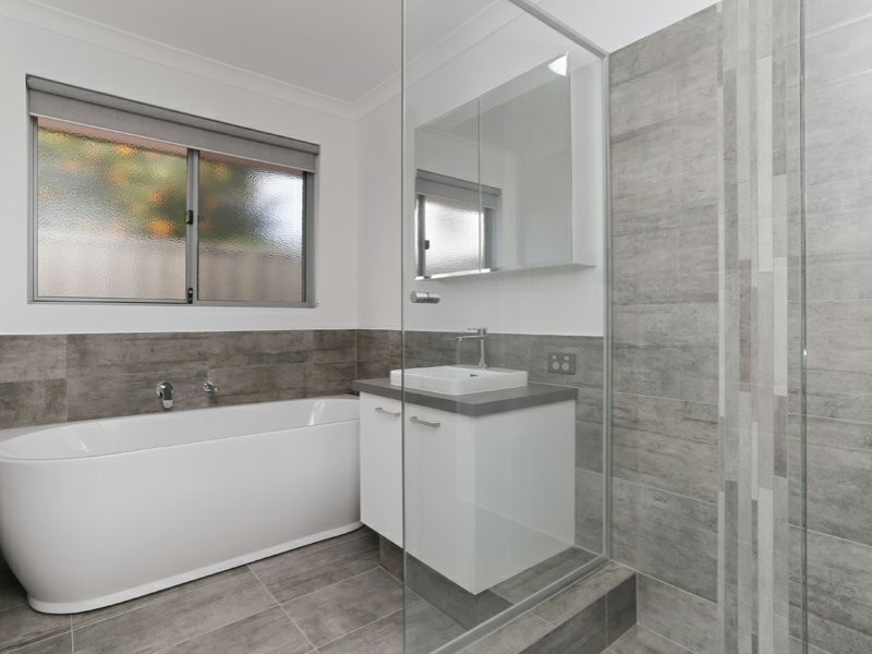 14B Coolgardie Street, Bentley WA 6102