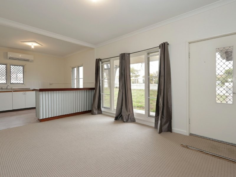 89 Alvah Street, St James WA 6102