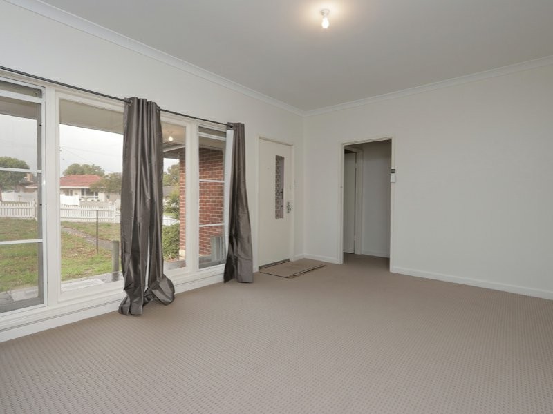 89 Alvah Street, St James WA 6102