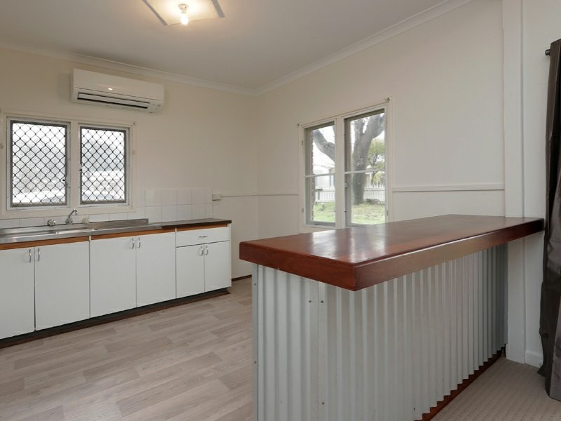 89 Alvah Street, St James WA 6102