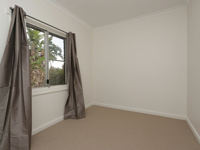 89 Alvah Street, St James WA 6102