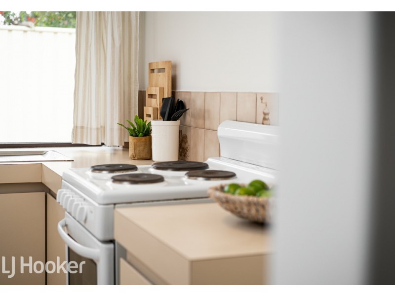 9/12 McMillan Street, Victoria Park WA 6100