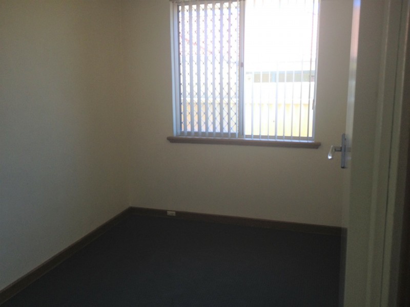 29 Coolgardie Street, Bentley WA 6102