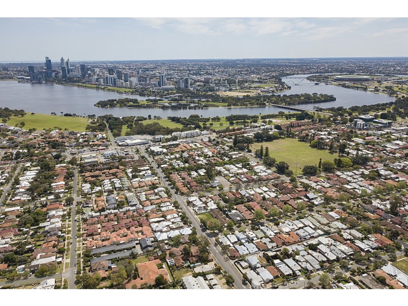 1/80 McMillan Street, Victoria Park WA 6100