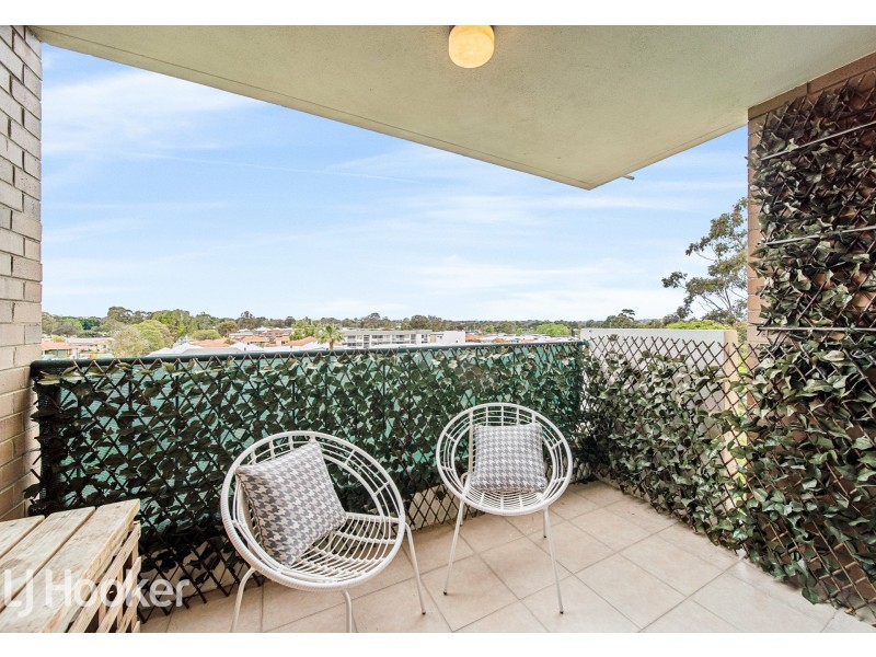 59/16 Leeder Street, Glendalough WA 6016