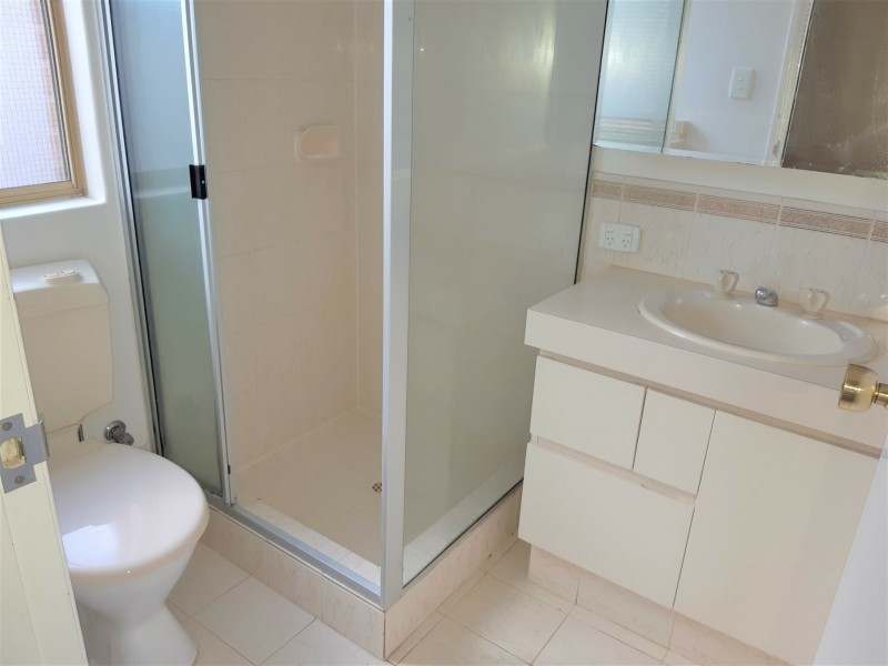 22 Larkspur  Place, Thornlie WA 6108