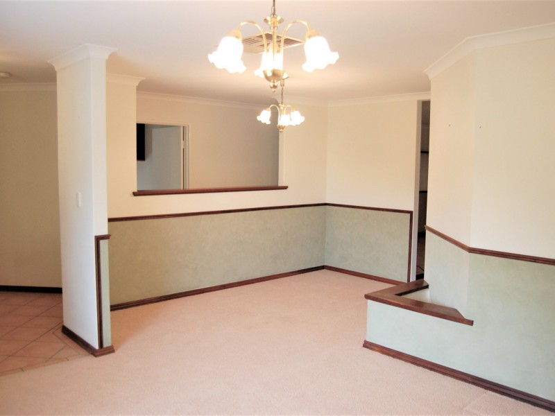 22 Larkspur  Place, Thornlie WA 6108