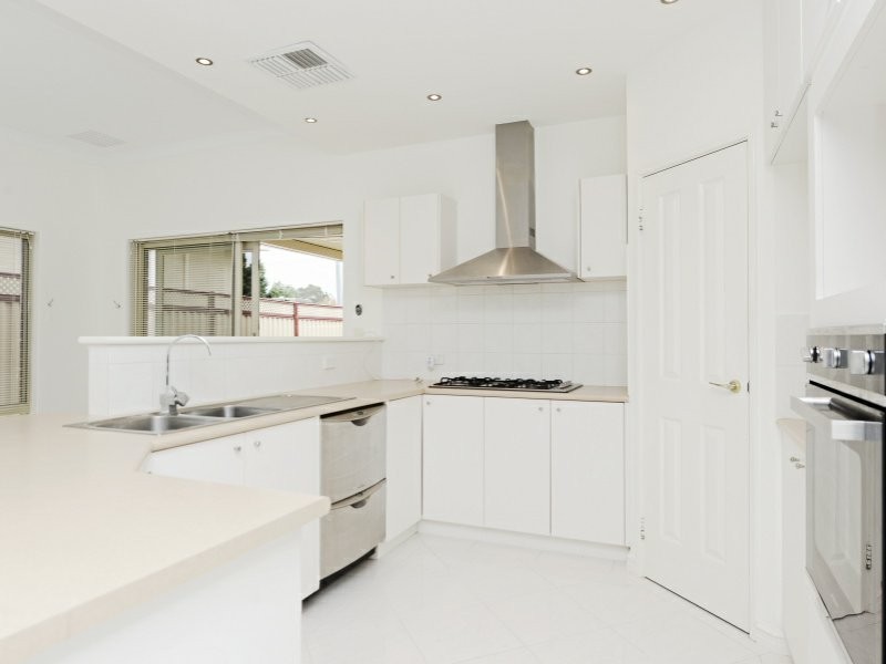 59A Sunbury Road, Victoria Park WA 6100