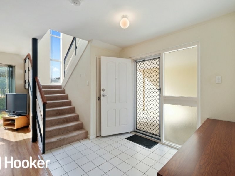 14/24 Melinga Court, Karawara WA 6152