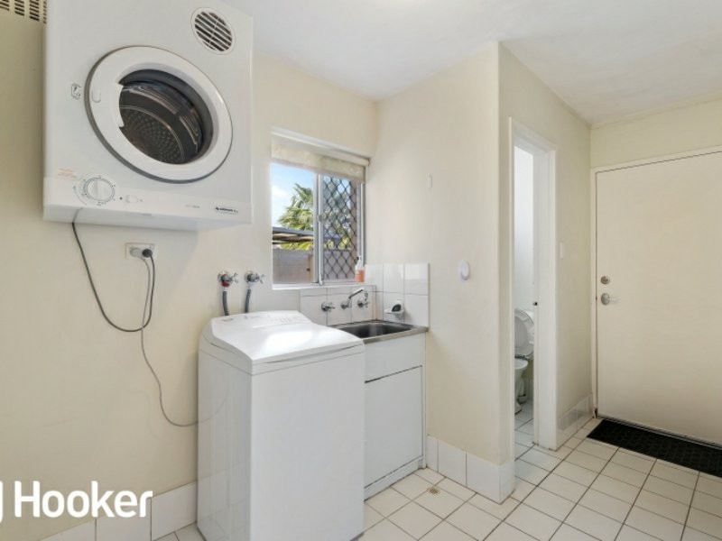 14/24 Melinga Court, Karawara WA 6152