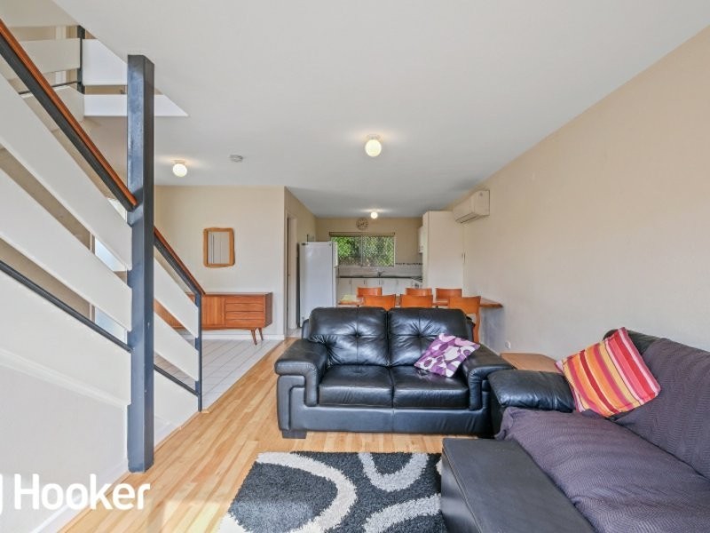 14/24 Melinga Court, Karawara WA 6152