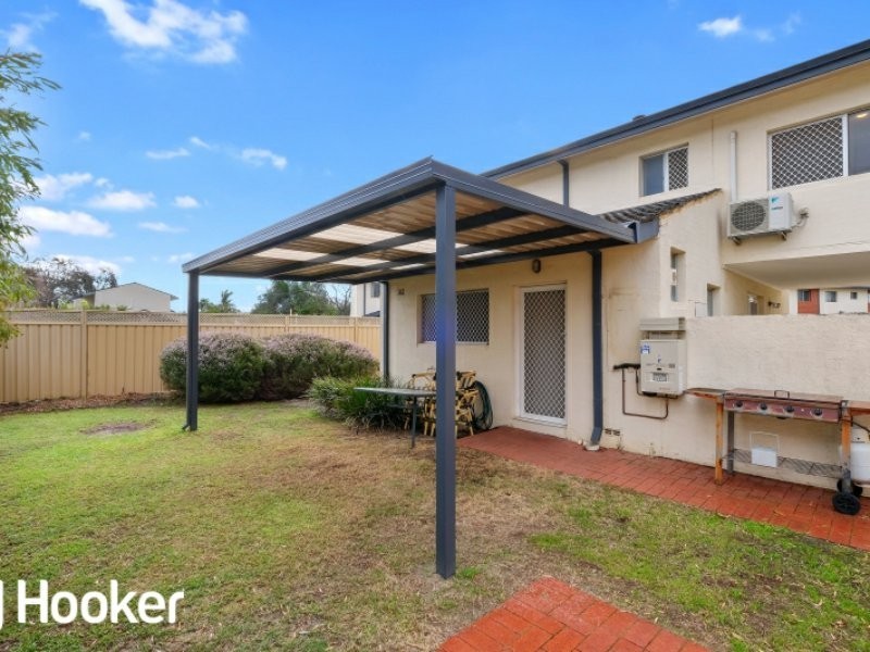 14/24 Melinga Court, Karawara WA 6152