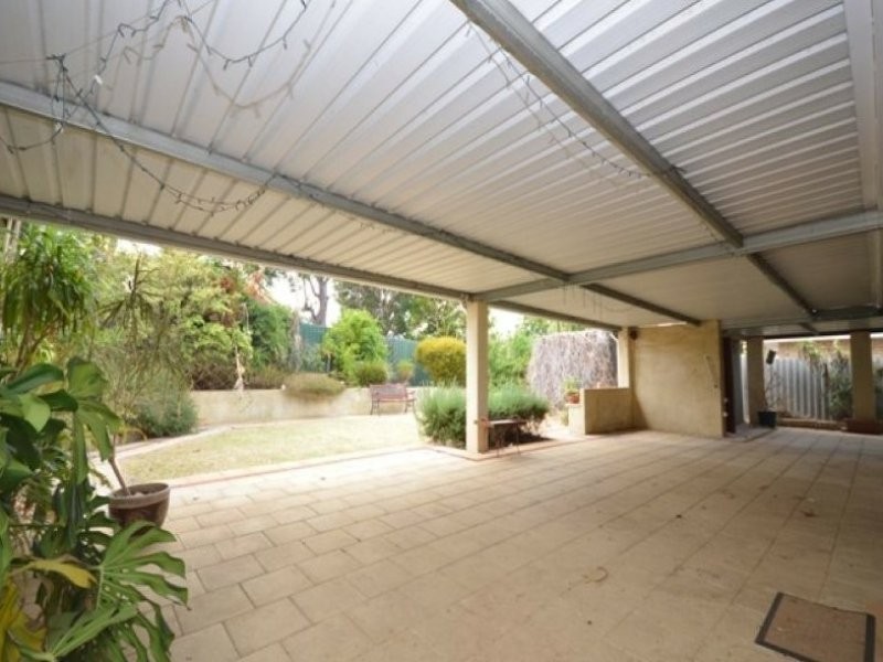 309 Acton Avenue, Kewdale WA 6105