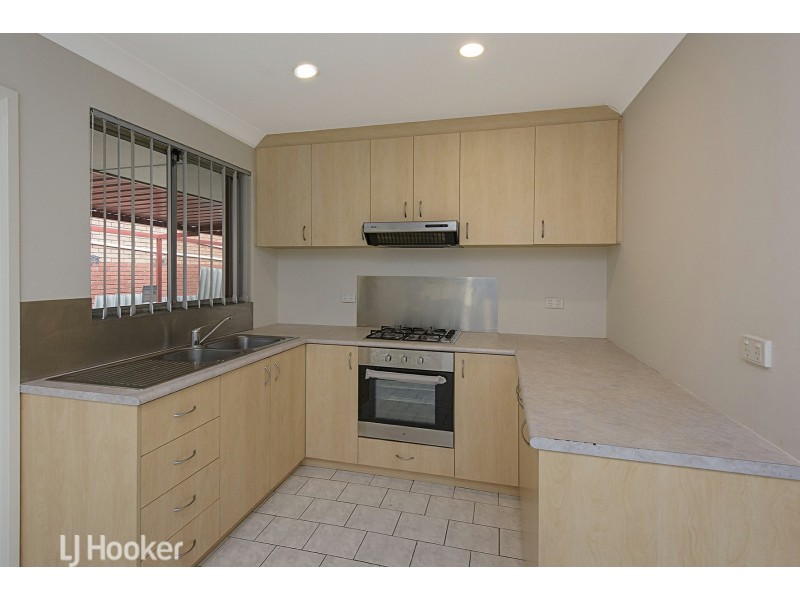 13 Wychcross Street, Westminster WA 6061