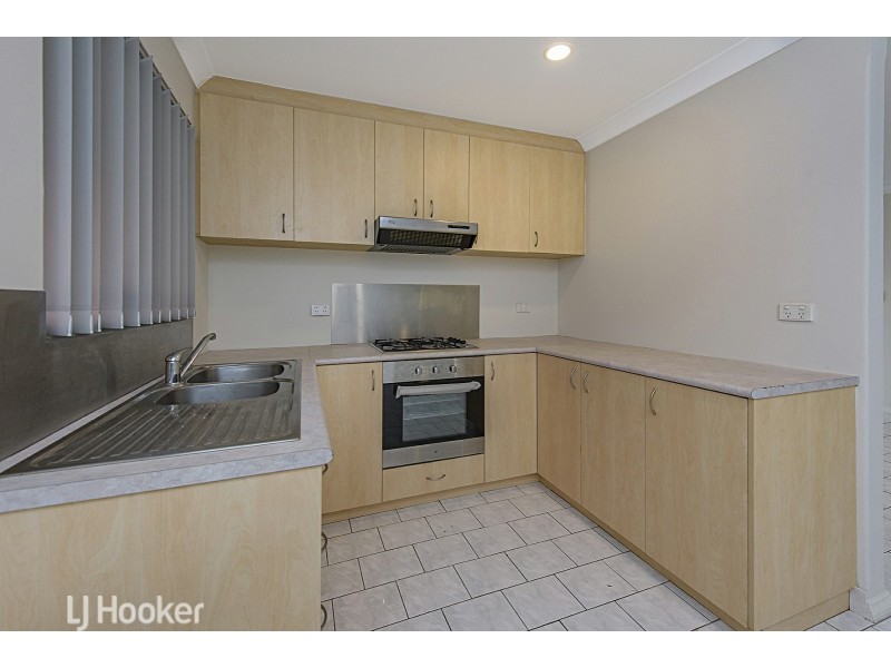 13 Wychcross Street, Westminster WA 6061