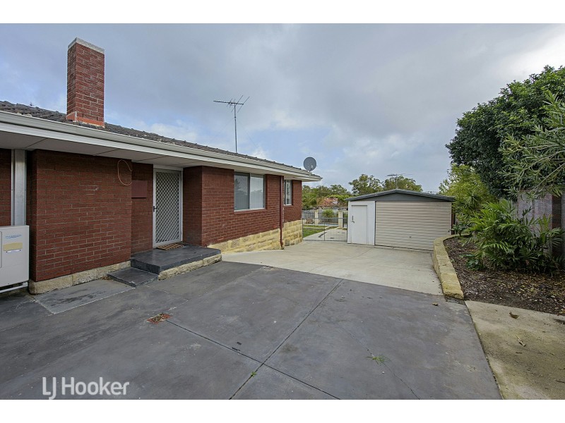 13 Wychcross Street, Westminster WA 6061