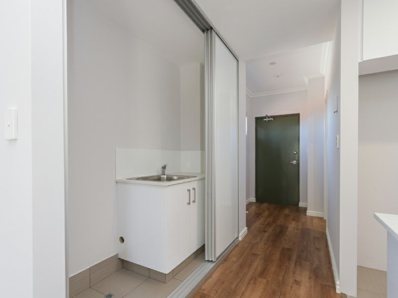 3/253 Robinson Avenue, Cloverdale WA 6105