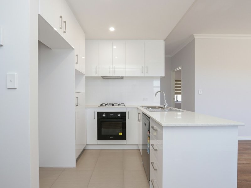 3/253 Robinson Avenue, Cloverdale WA 6105