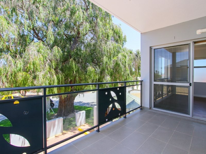 3/253 Robinson Avenue, Cloverdale WA 6105