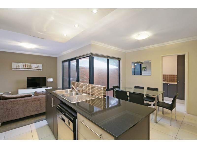 18A Mcmillan Street, Victoria Park WA 6100