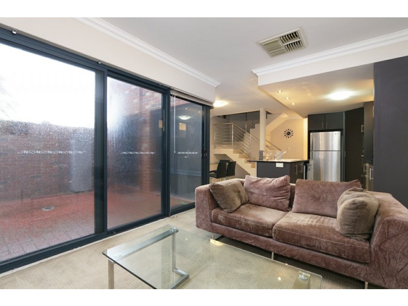 18A Mcmillan Street, Victoria Park WA 6100