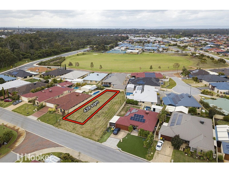 42B Moombaki Avenue, Bertram WA 6167