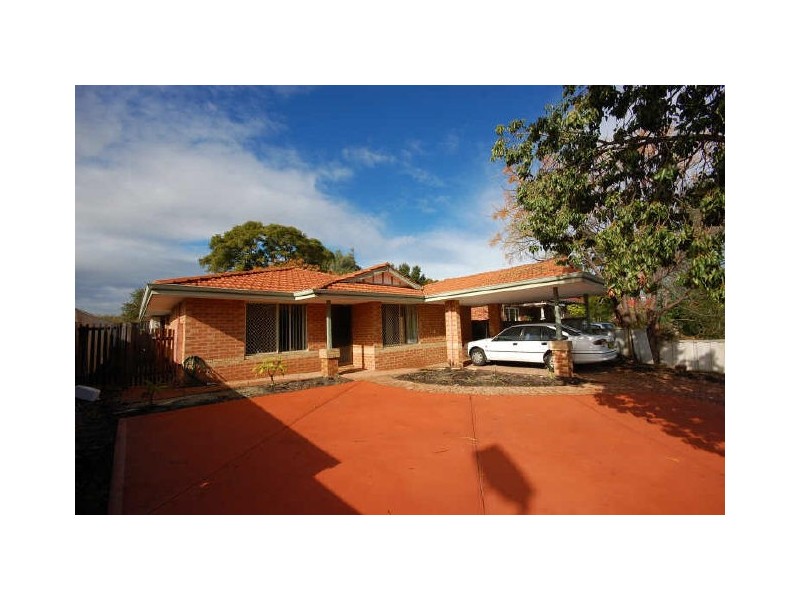 2 Hill View Terrace, St James WA 6102