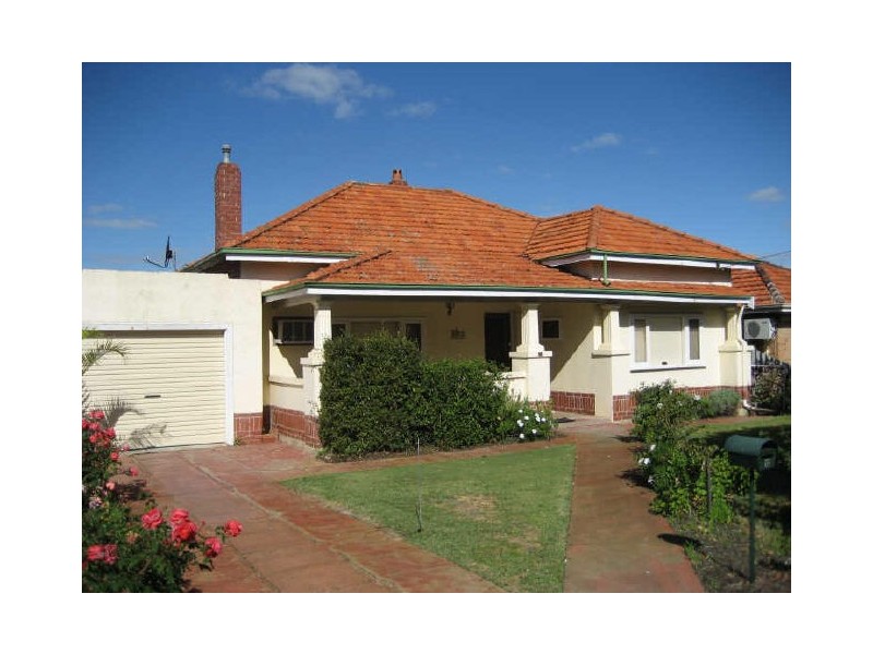 12 Salisbury Street, St James WA 6102