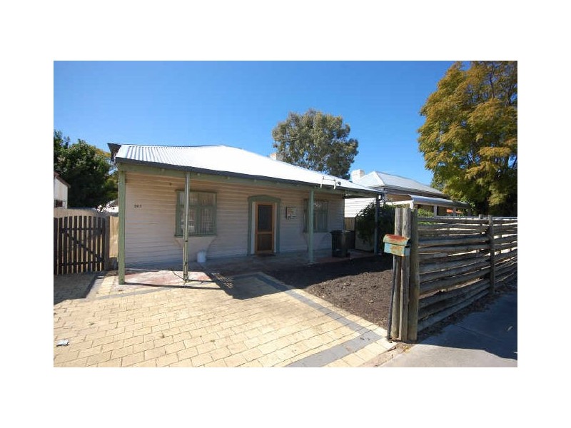 240 Berwick Street, Victoria Park WA 6100