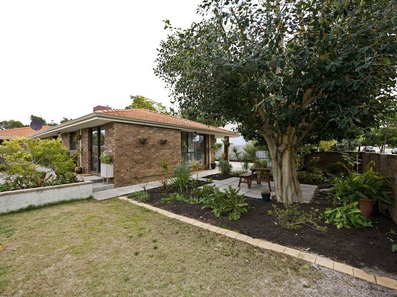 104 Acton Avenue, Rivervale WA 6103