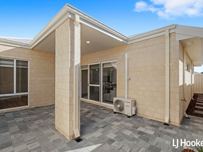 1, 2 & 3/11 Argyle Street, Bentley WA 6102