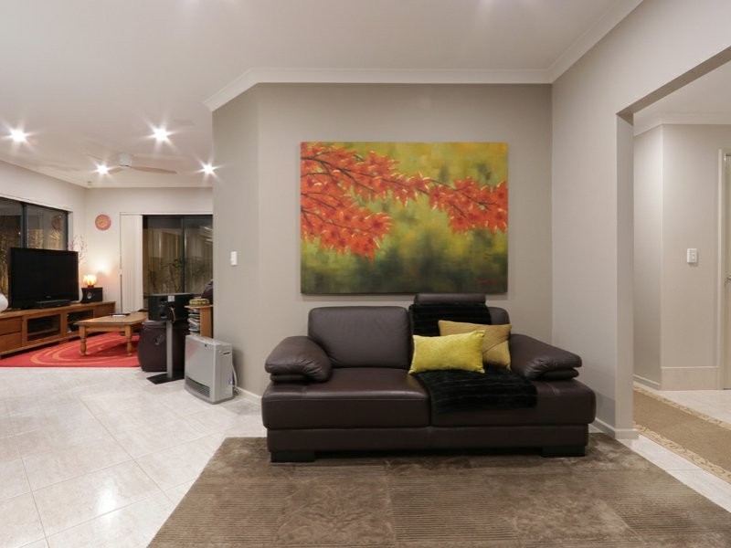 67A Walpole Street, St James WA 6102