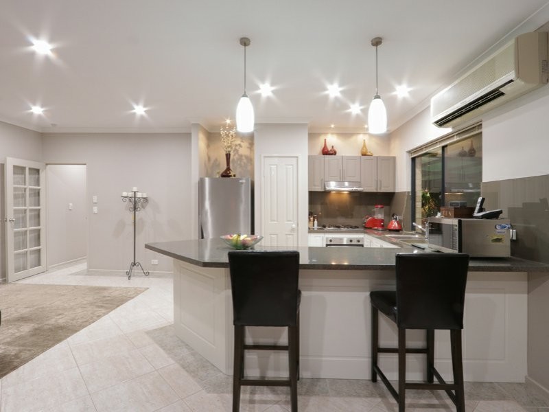 67A Walpole Street, St James WA 6102