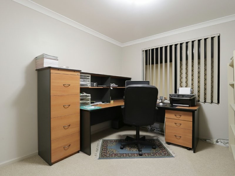 67A Walpole Street, St James WA 6102