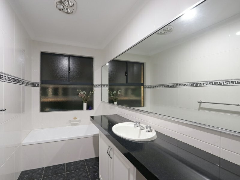 67A Walpole Street, St James WA 6102