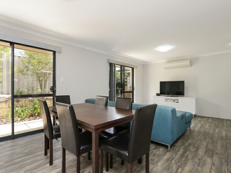 3/69 Upton Street, St James WA 6102