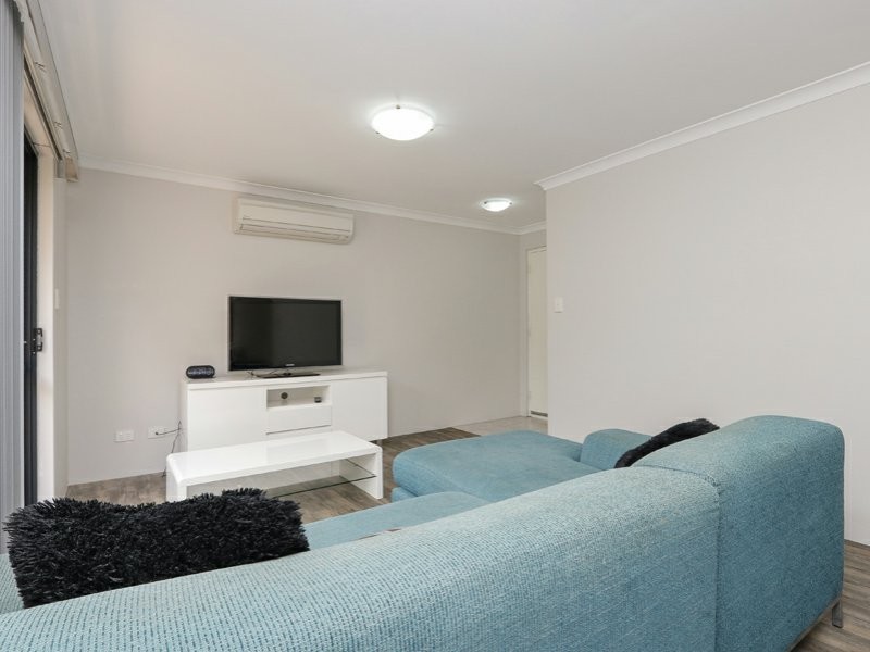 3/69 Upton Street, St James WA 6102
